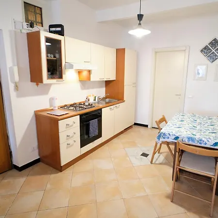 Cavour La Citta Vecchia *