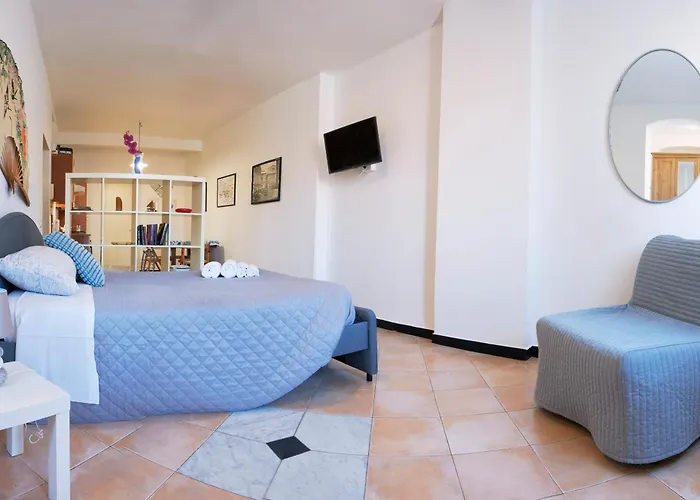 Apartman Cavour La Citta Vecchia *