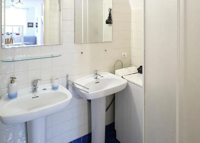 Apartman Cavour La Citta Vecchia *