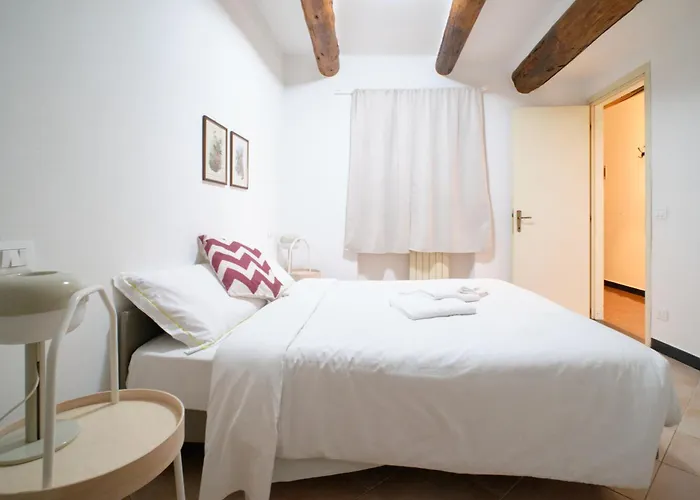 Apartman Cavour La Citta Vecchia *